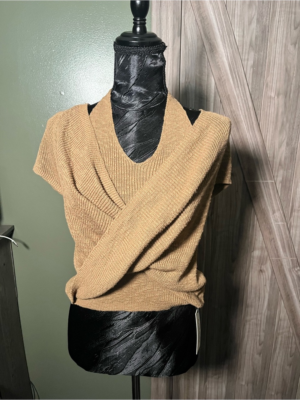 NWT Commense Tan Cross Front Knit Top Size M Twist Halter